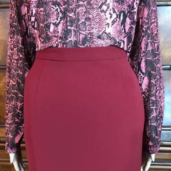Kasper Burgundy Two Tier Pencil Skirt - Picture 5 of 8